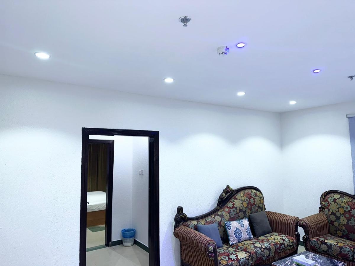 Aparthotel Golden Quba 1 Ar Riyad Esterno foto