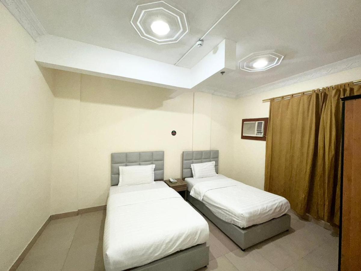 Aparthotel Golden Quba 1 Ar Riyad Esterno foto