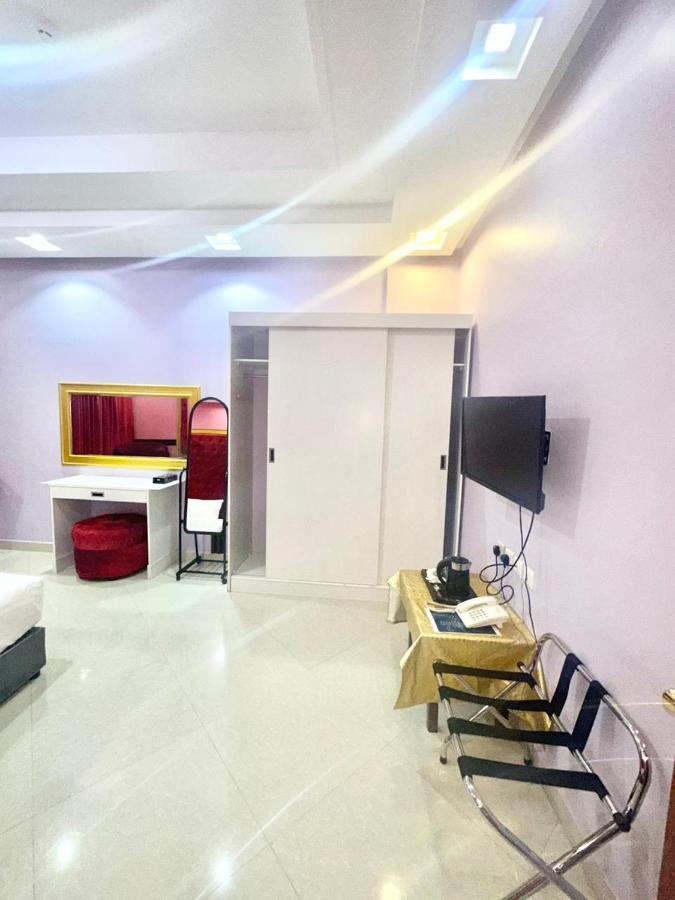 Aparthotel Golden Quba 1 Ar Riyad Esterno foto