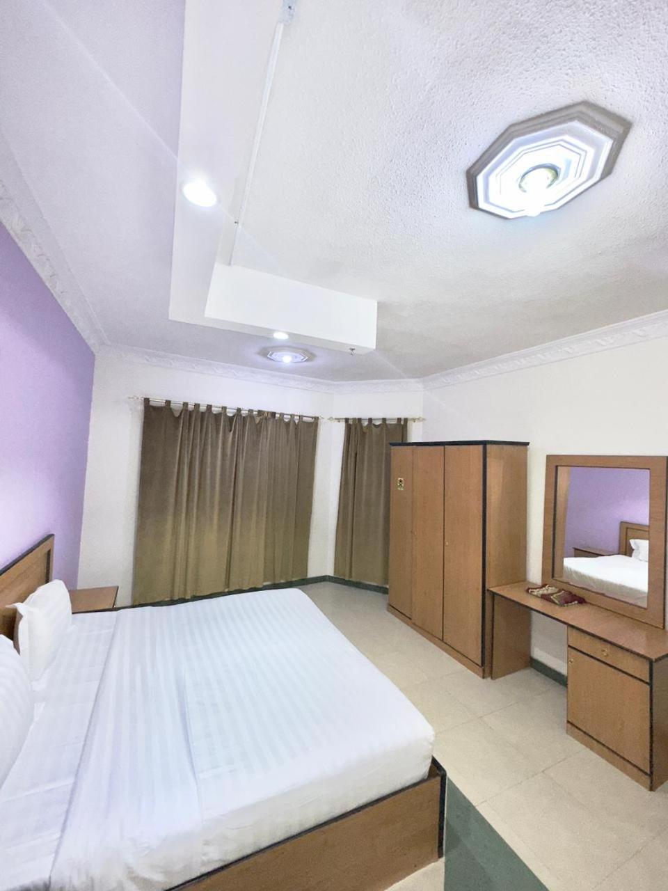 Aparthotel Golden Quba 1 Ar Riyad Esterno foto