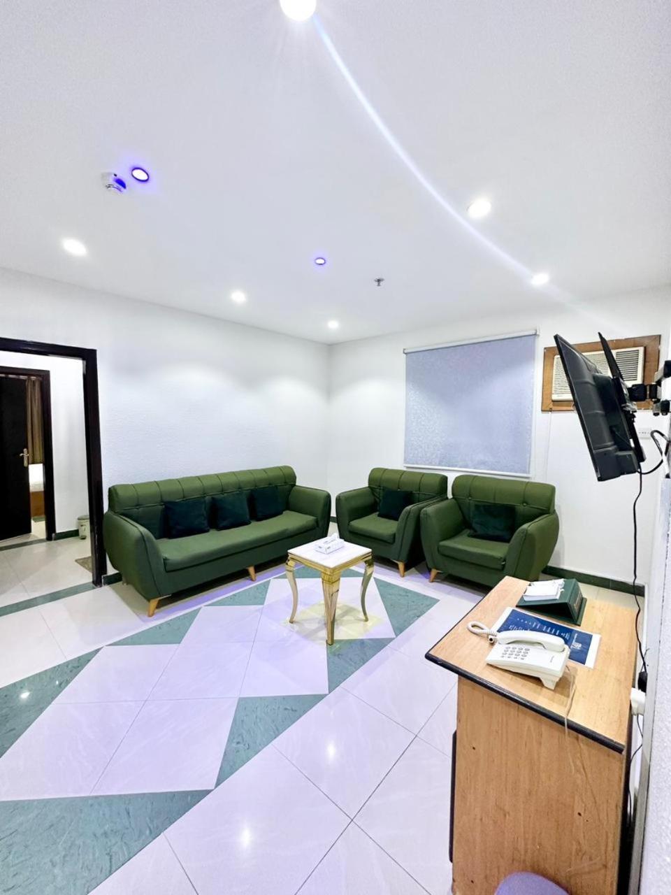 Aparthotel Golden Quba 1 Ar Riyad Esterno foto
